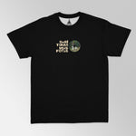 Debi tirar mas fotos Bad bunny t-shirt